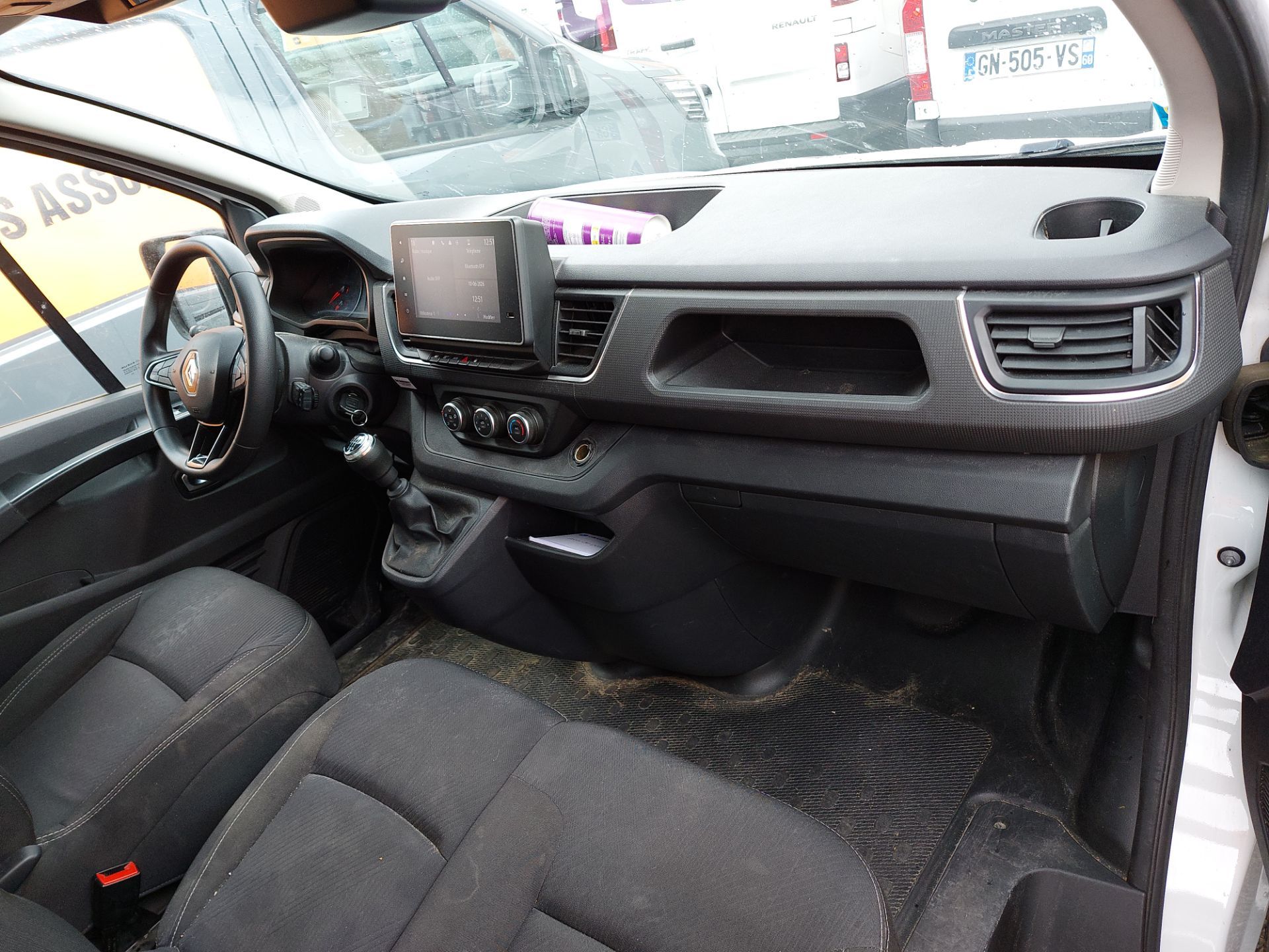 RENAULT TRAFIC FOURGON L2H1 3000 KG BLUE DCI 130 GRAND CONFORT 2023