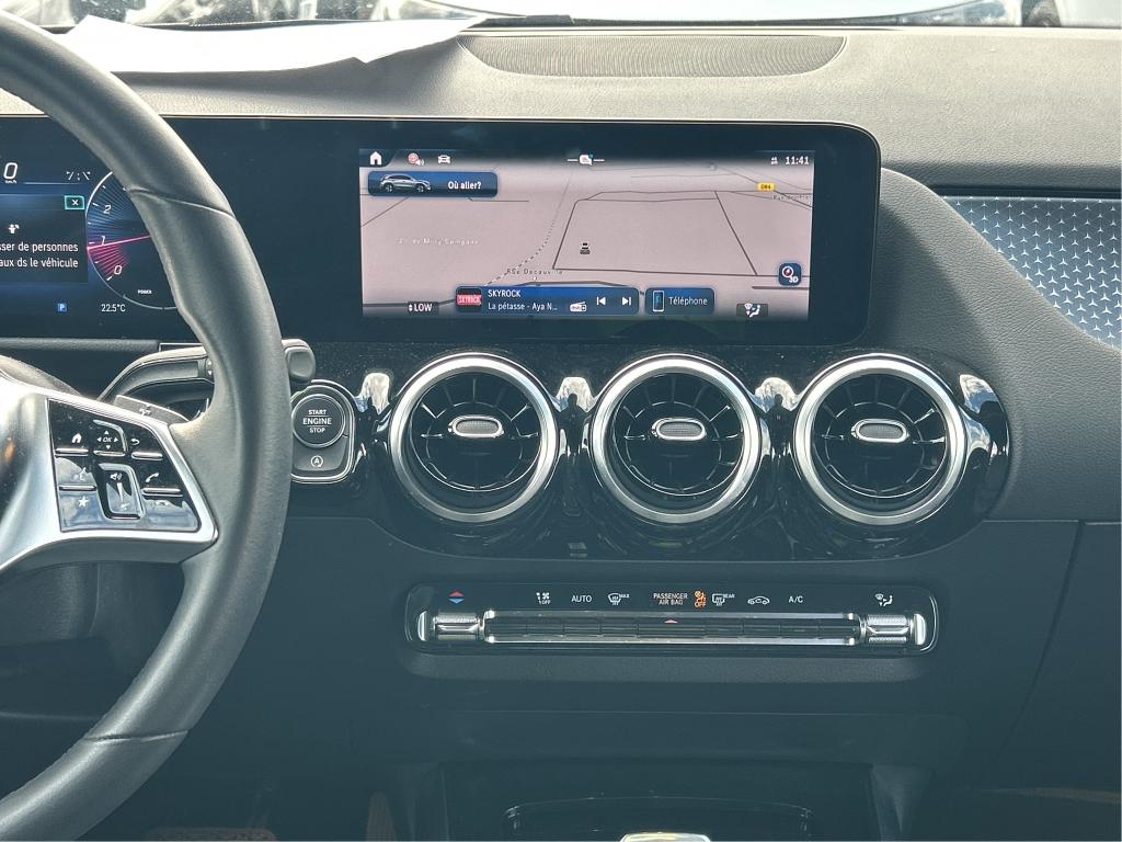 MERCEDES-BENZ MERCEDES GLA II 200 7G-DCT Progressive Line 2025