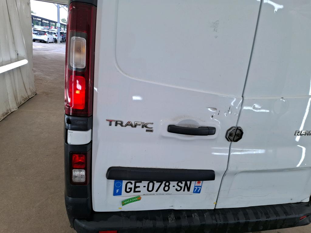 RENAULT TRAFIC FOURGON FGN L2H1 3000 KG BLUE DCI 130 CONFORT 2022