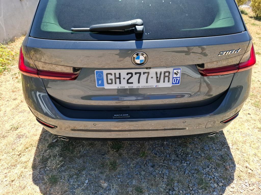 BMW SERIE 3 TOURING G21 318d 150 ch BVA8 Lounge 2022