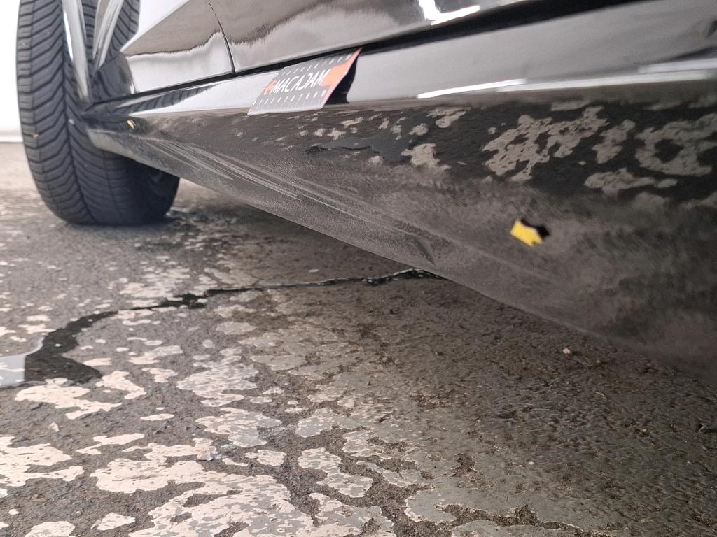 RENAULT MÉGANE MEGANE IV BERLINE TCe 140 EDC FAP Business 2021