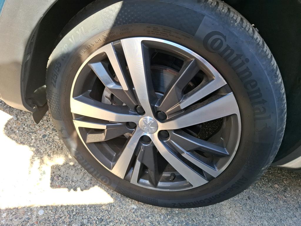 PEUGEOT 5008 PureTech 130ch S&S EAT8 Allure Pack 2023