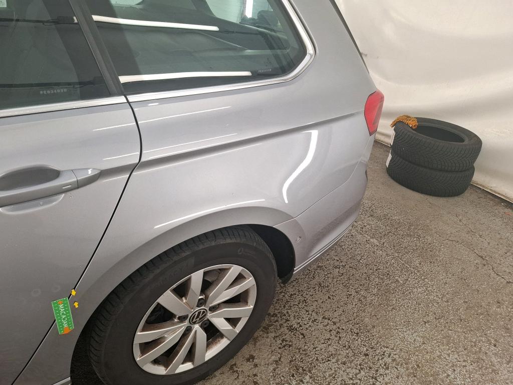 VOLKSWAGEN PASSAT SW 2.0 TDI EVO SCR 122 DSG7 Life Plus 2023