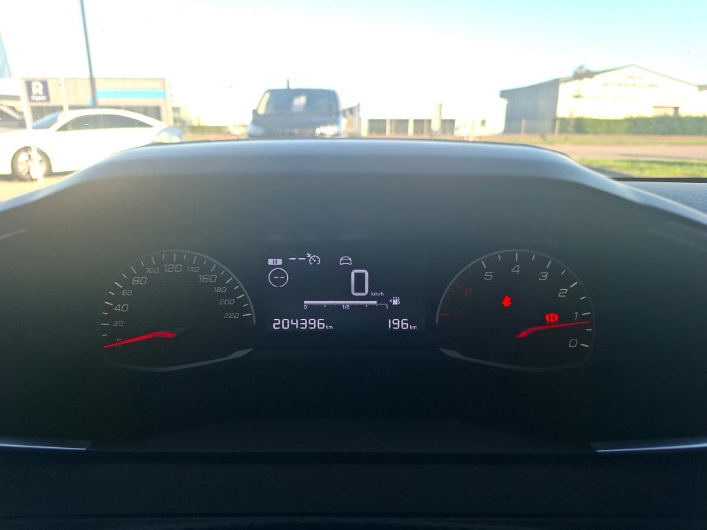 PEUGEOT 208 AFFAIRE BLUEHDI 100 S&S BVM6 PREMIUM PACK 2022