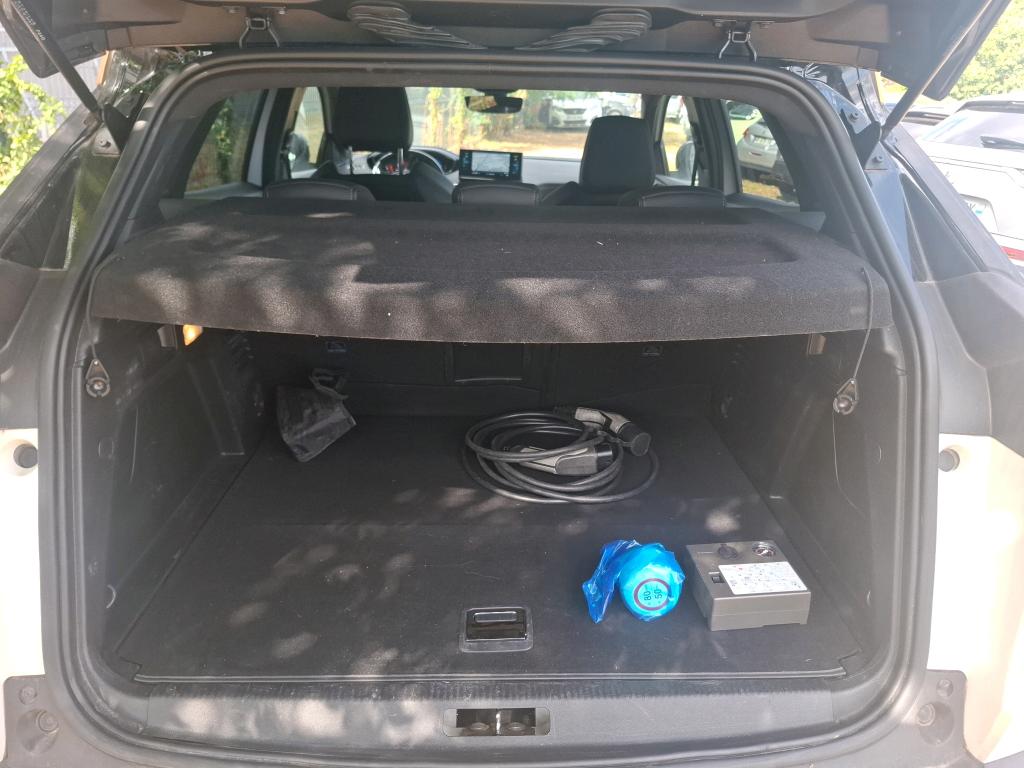PEUGEOT 3008 Hybrid 225 e-EAT8 GT 2023