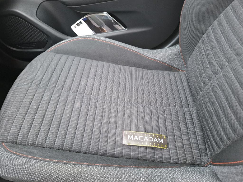 PEUGEOT 2008 PureTech 100 S&S BVM6 Active Pack 2023