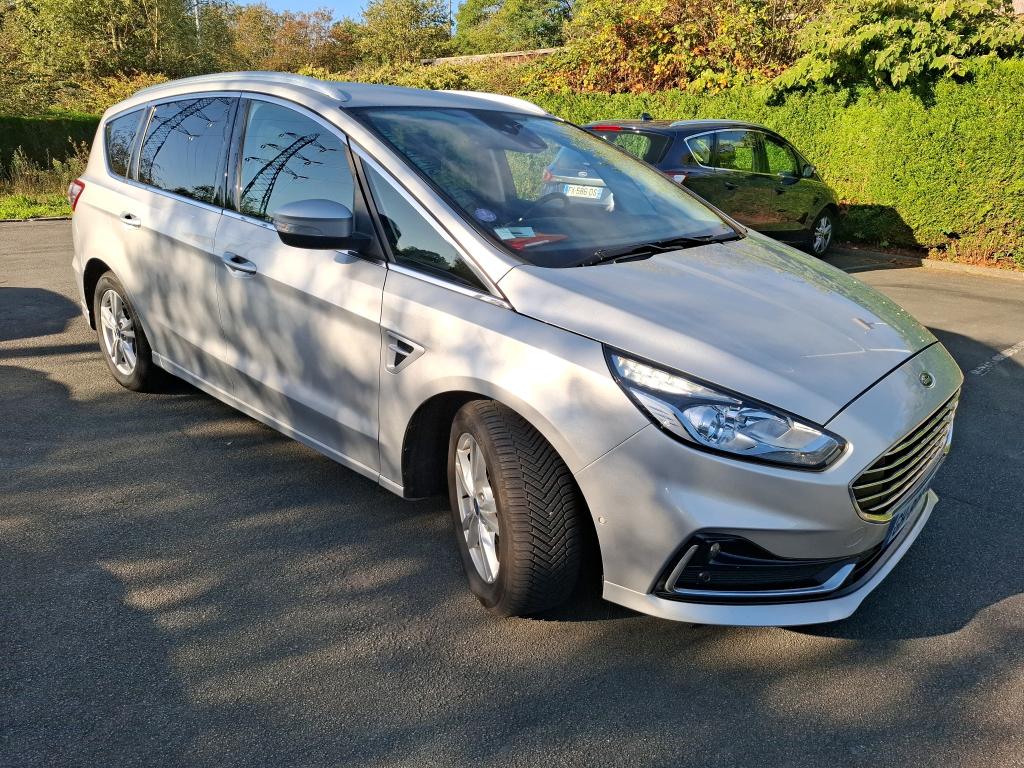 FORD S-MAX 2.5 Duratec Hybrid 190 eCVT Titanium Business 2022