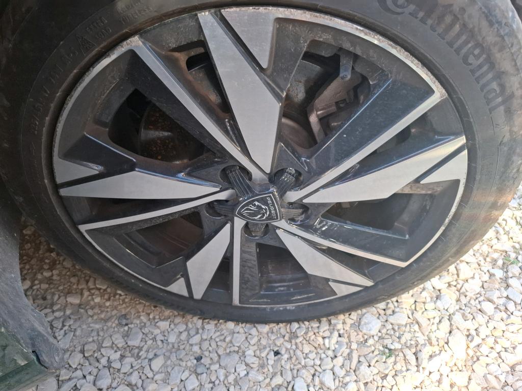 PEUGEOT 308 PHEV 180 e-EAT8 Active Pack 2022