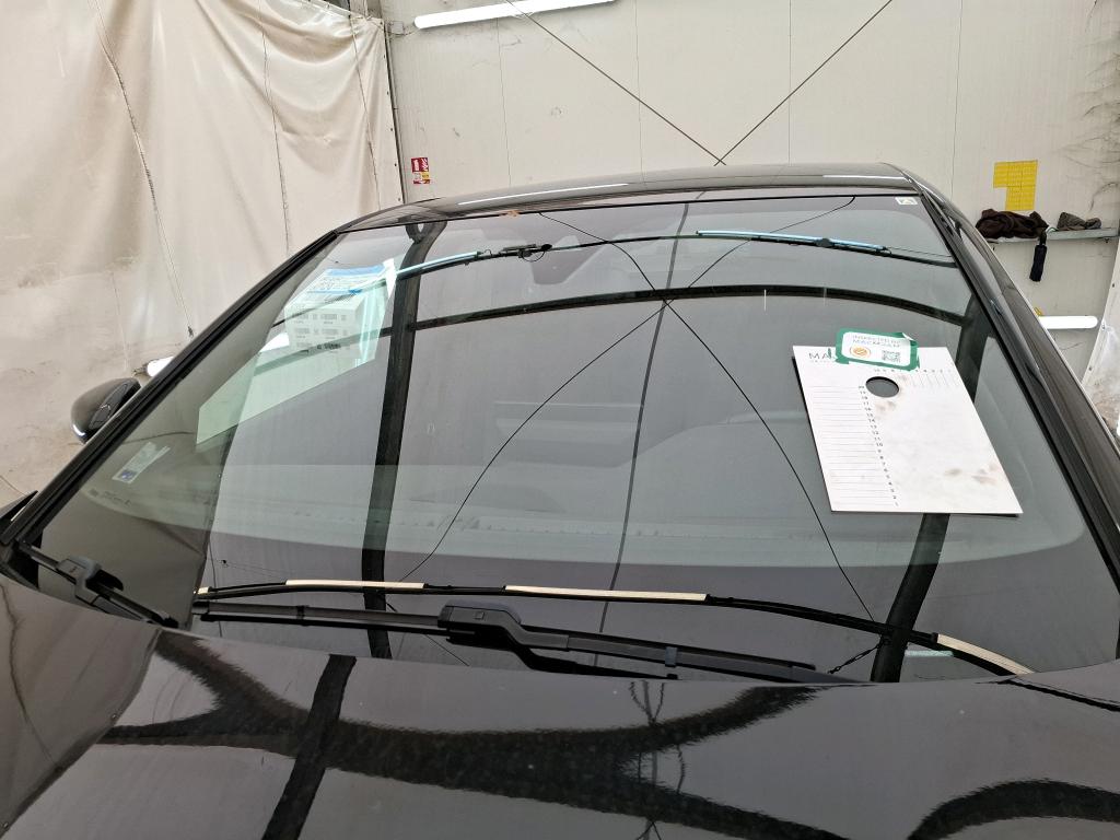 PEUGEOT 3008 Hybrid 225 e-EAT8 Allure Pack 2023