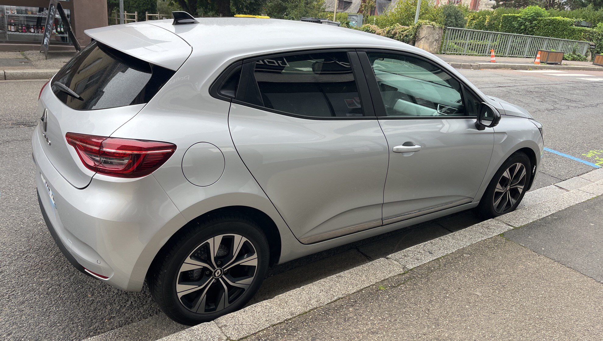 RENAULT CLIO V TCe 100 GPL Evolution 2023
