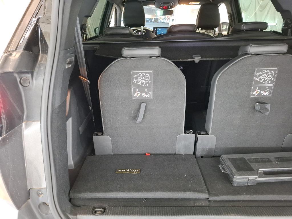 PEUGEOT 5008 PureTech 130ch S&S EAT8 GT Pack 2021