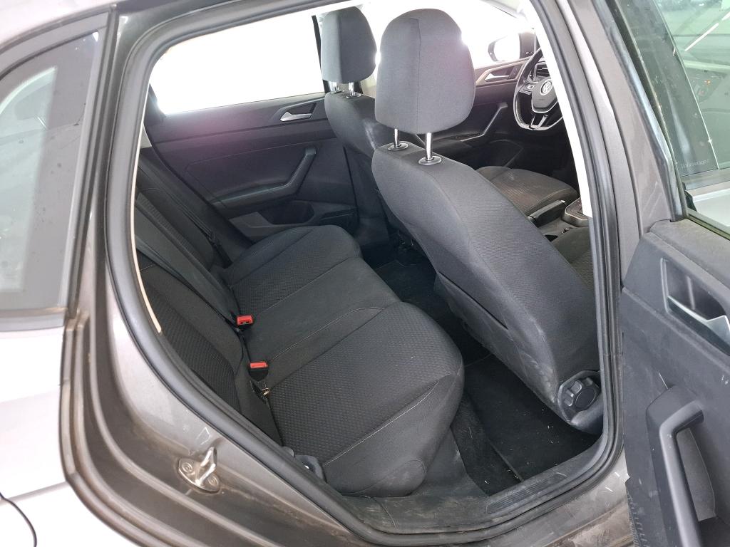 VOLKSWAGEN POLO BUSINESS 1.6 TDI 95 S&S DSG7 Lounge 2020