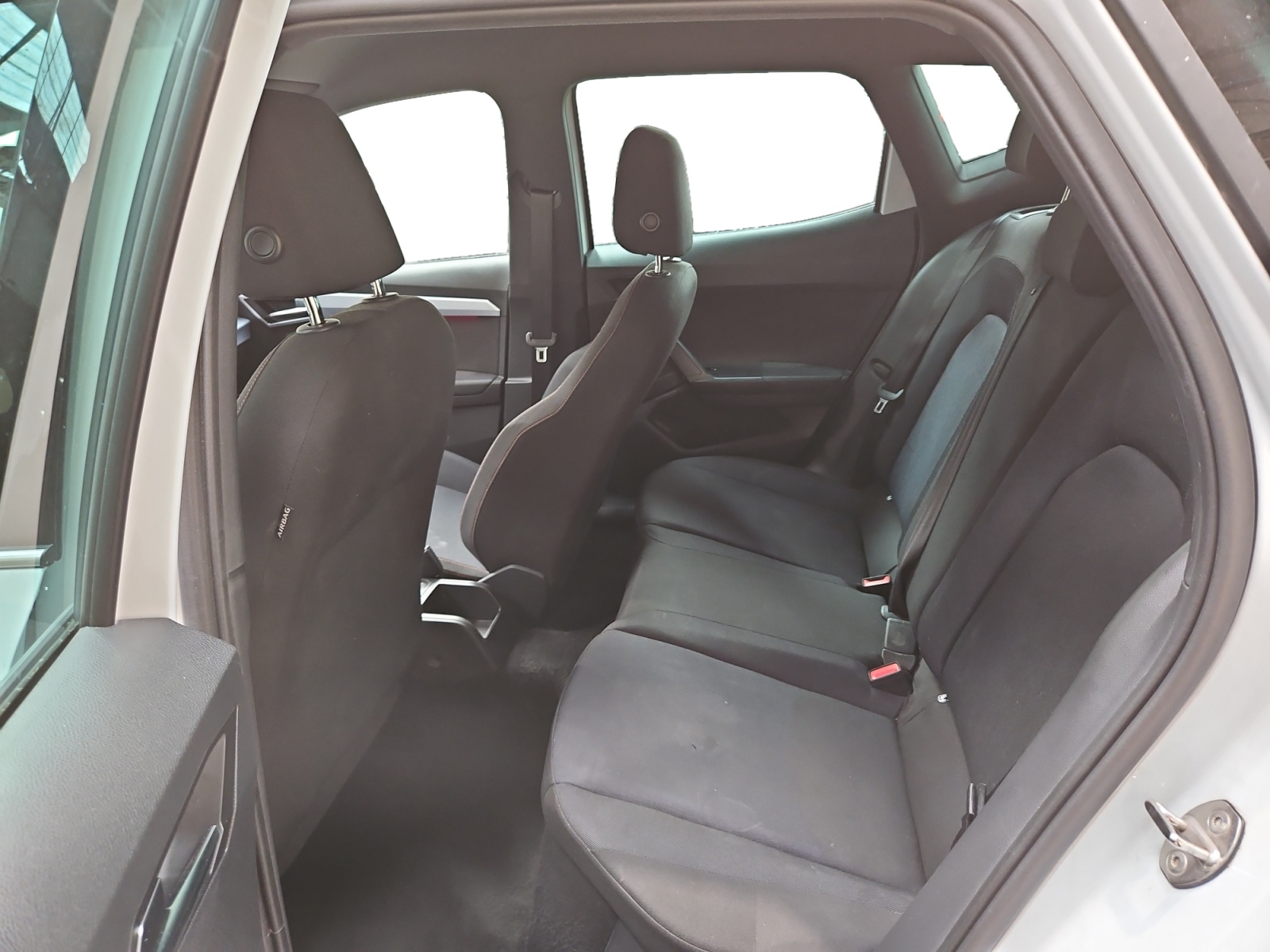 SEAT ARONA 1.0 TSI 95 ch Start/Stop BVM5 FR 2024