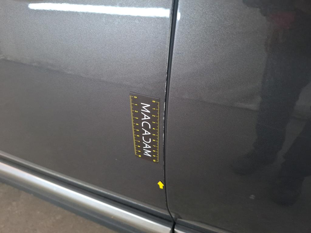 PEUGEOT 3008 Hybrid 225 e-EAT8 Roadtrip 2022