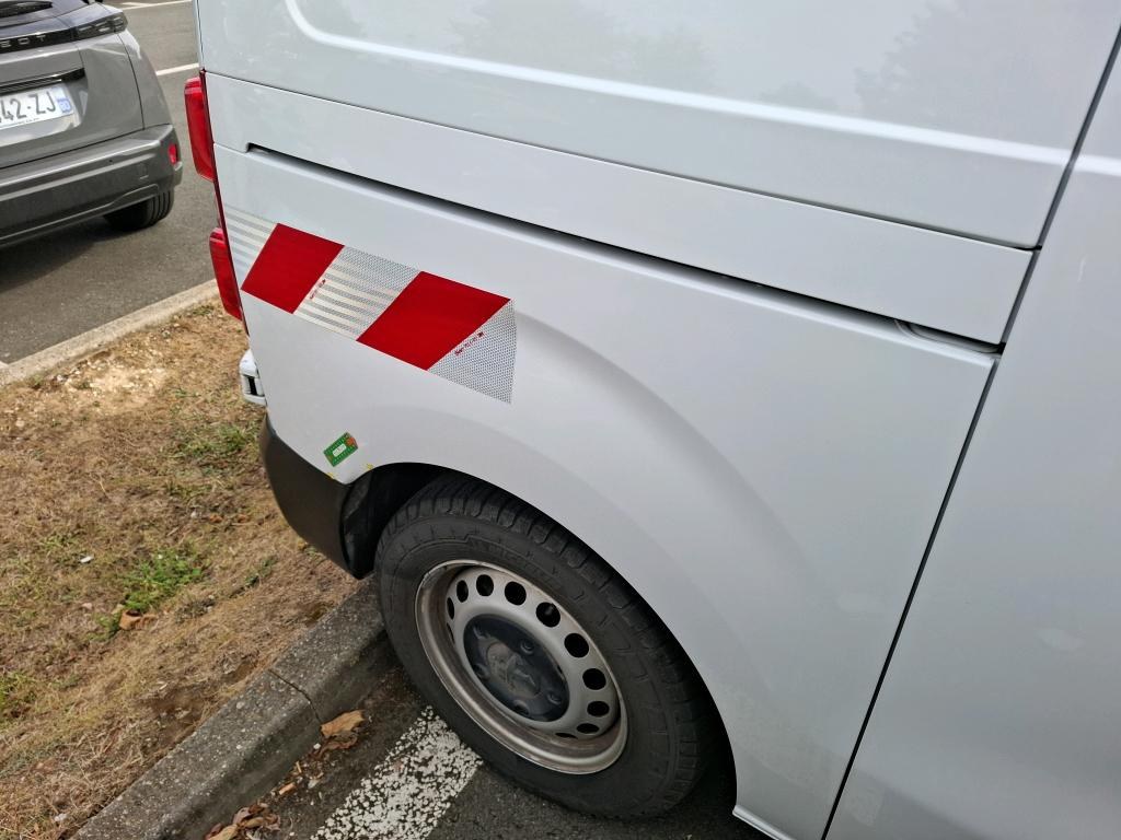 PEUGEOT EXPERT FGN M BLUEHDI 145 S&S EAT8 2024
