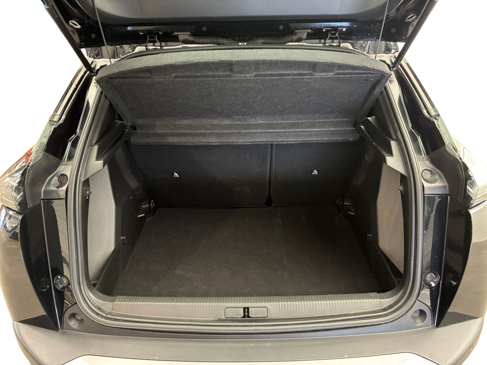 PEUGEOT 2008 Hybrid 145 ch e-DCS6 Style 2025