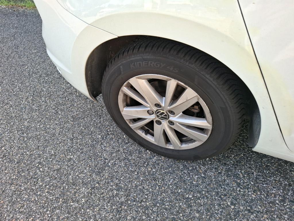 VOLKSWAGEN TOURAN 2.0 TDI 150 DSG7 5pl Life Plus 2023
