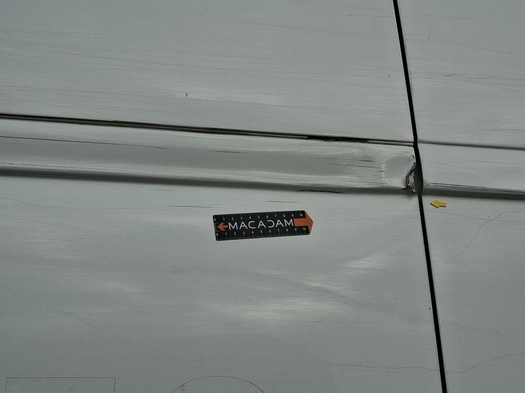 PEUGEOT BOXER FOURGON TOLE 333 L2H2 BLUEHDI 140 S&S PREMIUM 2021