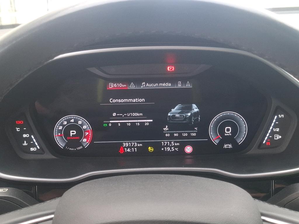 AUDI Q3 35 TFSI 150 ch S tronic 7 Design Luxe 2022