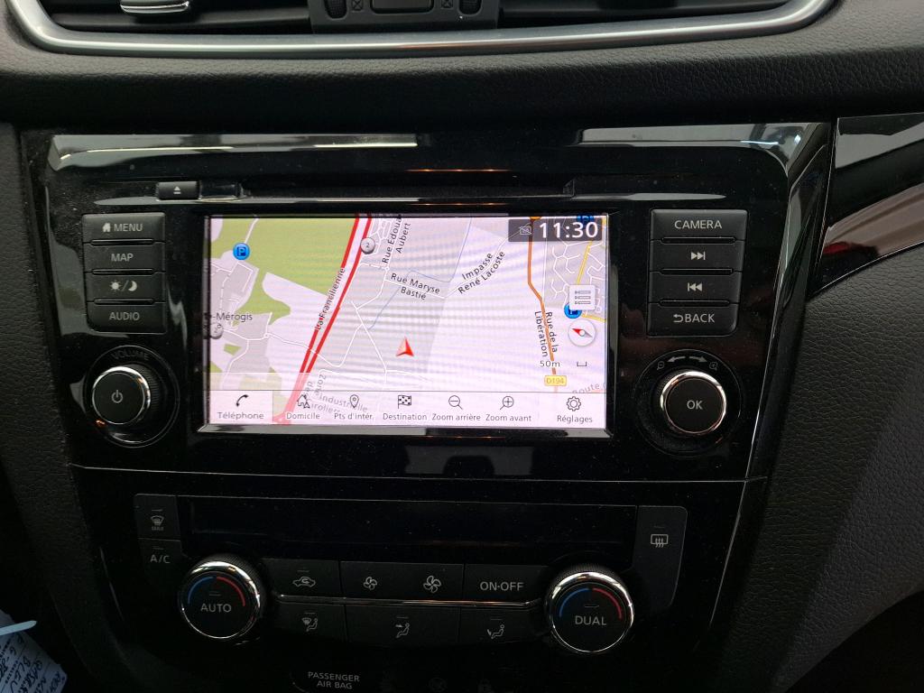 NISSAN  2019