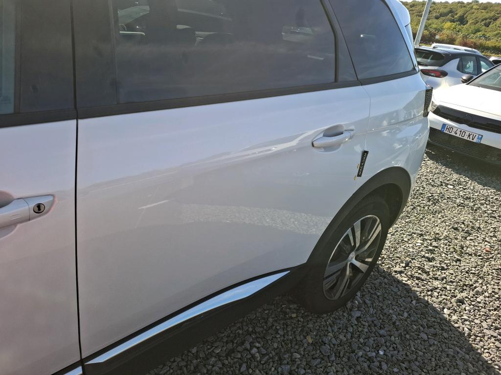 PEUGEOT 5008 BlueHDi 130ch S&S EAT8 Allure Pack 2023