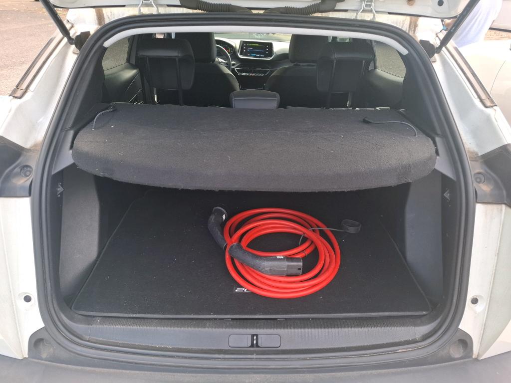 PEUGEOT 2008 Electrique 136 ch Allure 2022
