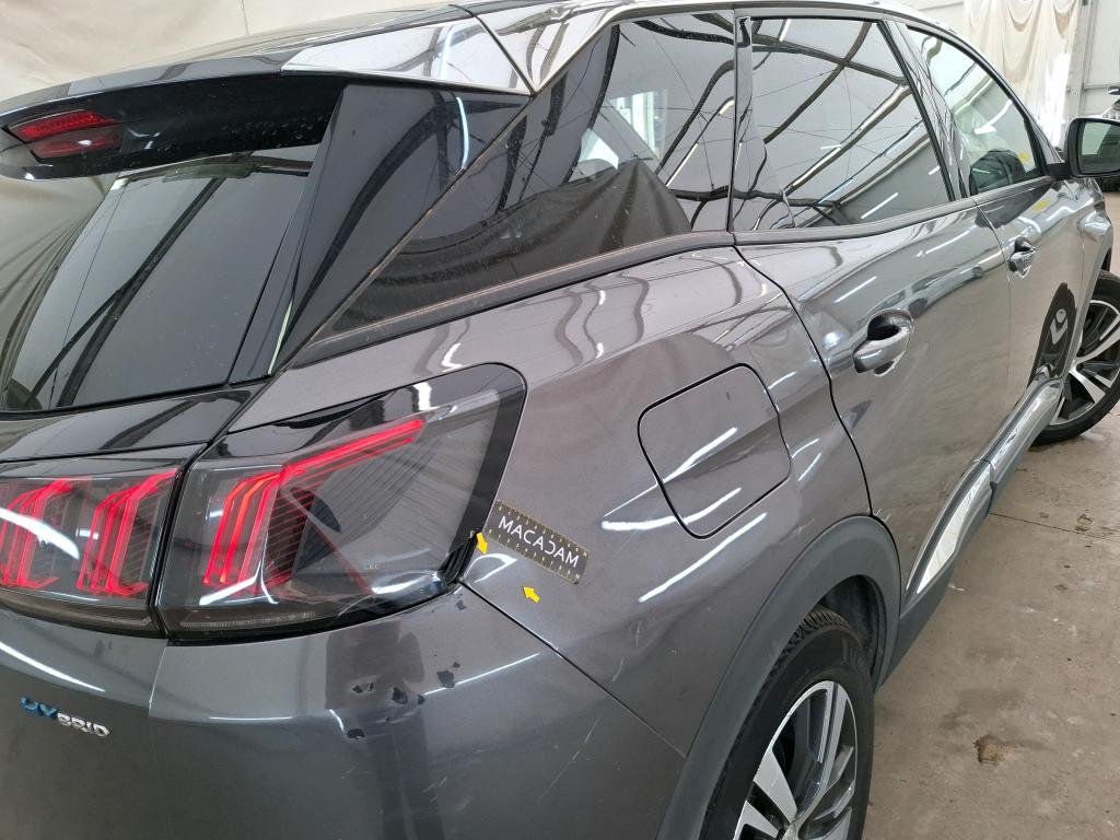 PEUGEOT 3008 Hybrid 225 e-EAT8 Allure Pack 2022