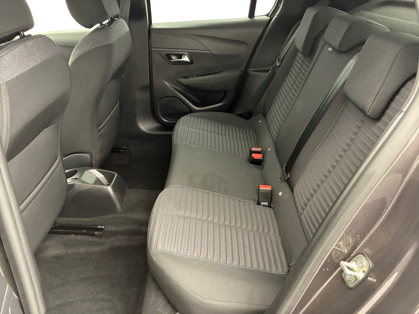 PEUGEOT 208 PureTech 100 S&S EAT8 Style 2023