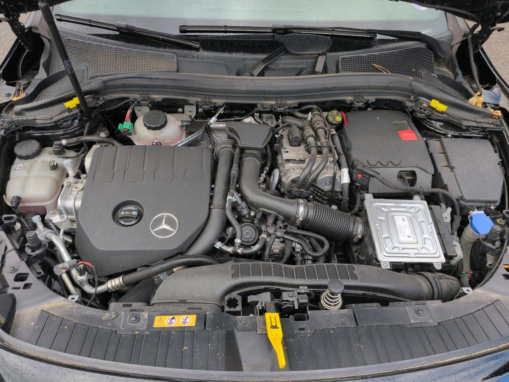 MERCEDES GLA II 250 e 8G-DCT AMG Line 2022