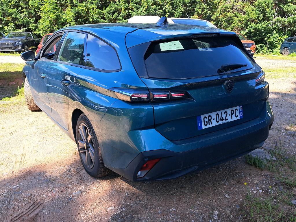 PEUGEOT 308 SW PureTech 130ch S&S BVM6 Active Pack 2023