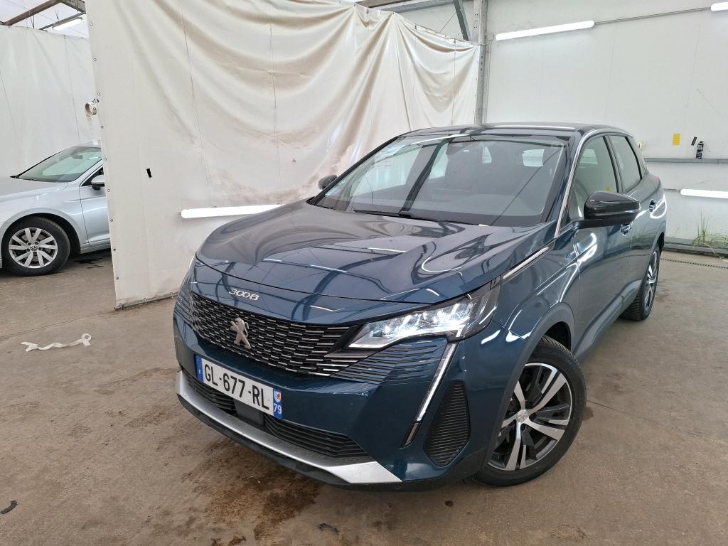 3008 HYBRID