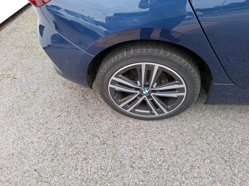 BMW SERIE 1 F40 116d 116 ch DKG7 Business Design 2023