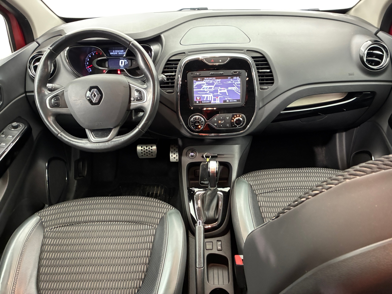 RENAULT Captur TCe 120 Energy Intens EDC Intens 2016