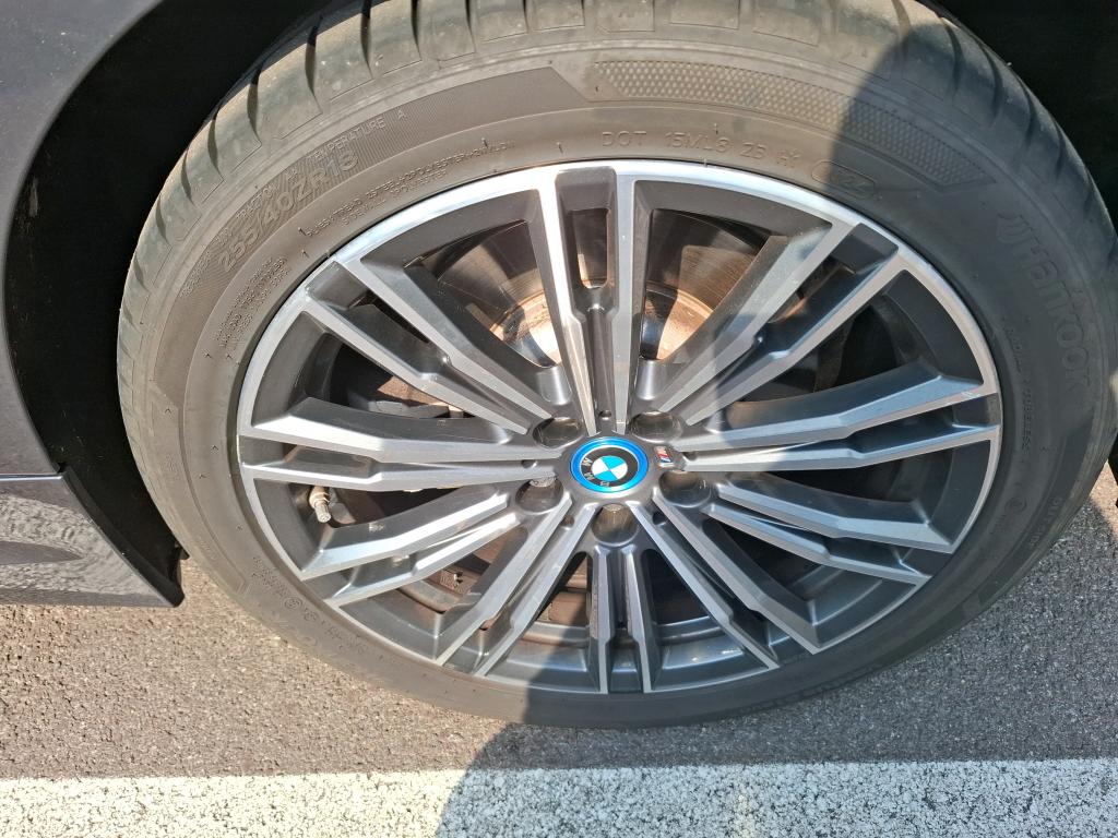 BMW SERIE 3 TOURING G21 330e 292 ch BVA8 M Sport 2022