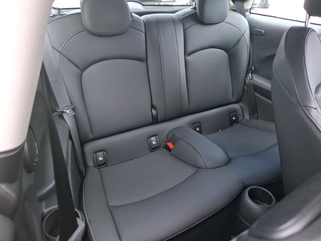 MINI HATCH 3 Portes Cooper 136 ch BVA7 Edition Camden 2023