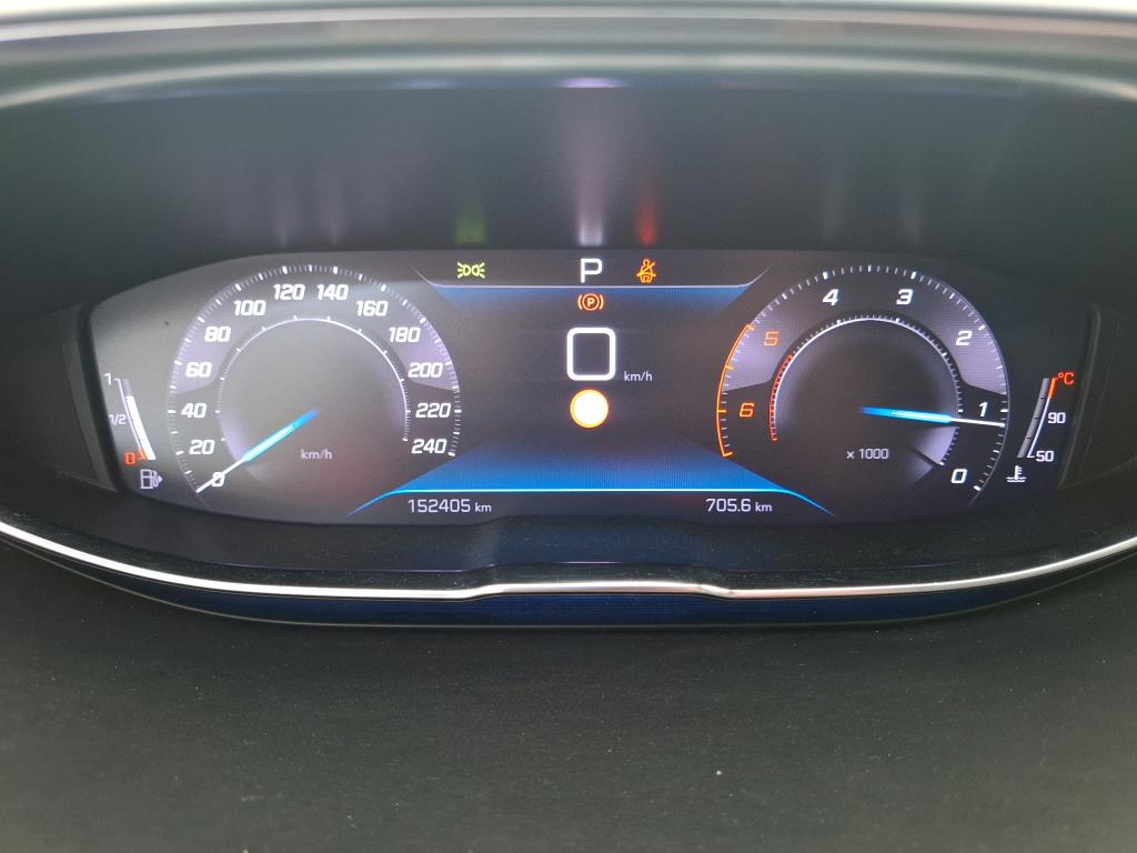 PEUGEOT 5008 BlueHDi 130ch S&S EAT8 Allure Pack 2021