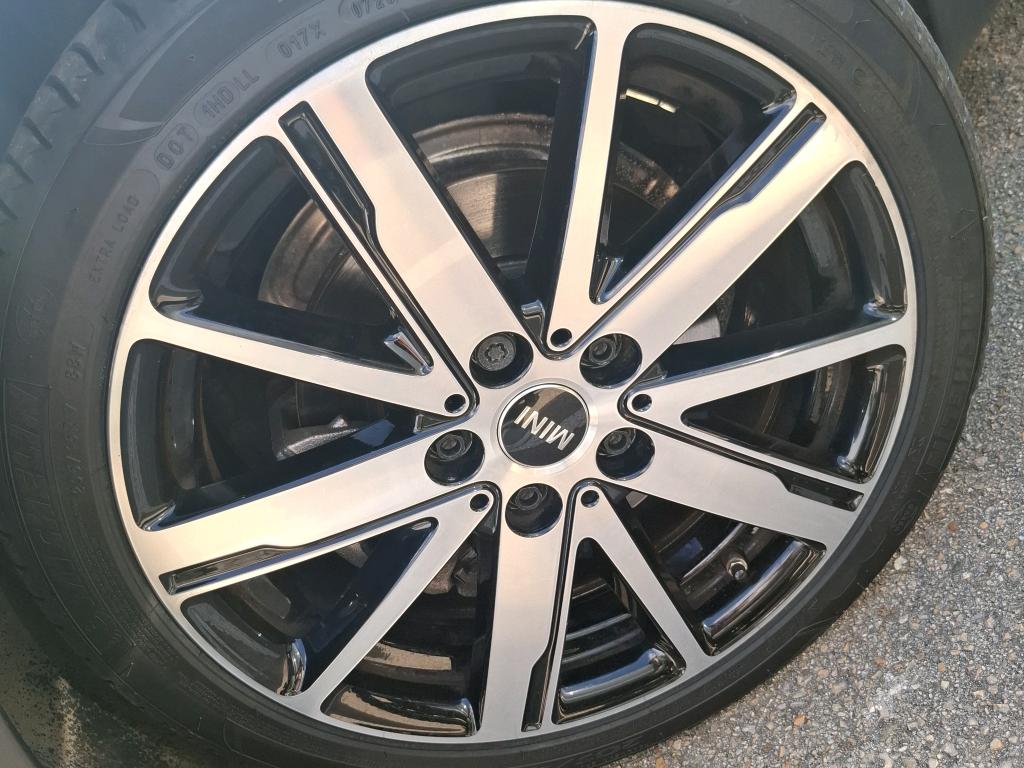 MINI HATCH 3 Portes Cooper 136 ch BVA7 Edition Camden 2023