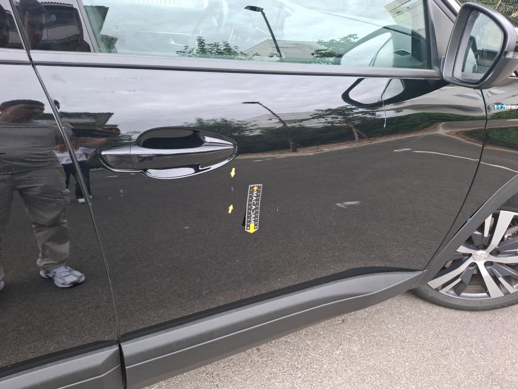 PEUGEOT 3008 Hybrid 225 e-EAT8 Active Pack 2023