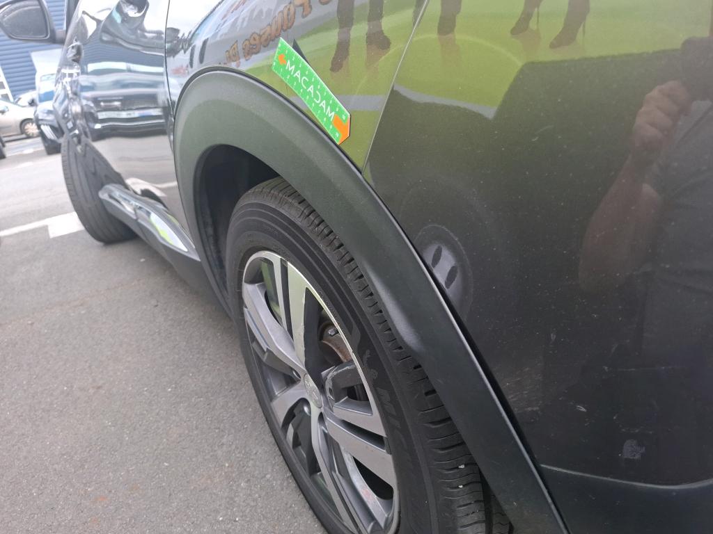 PEUGEOT 3008 Hybrid 225 e-EAT8 Allure Pack 2022