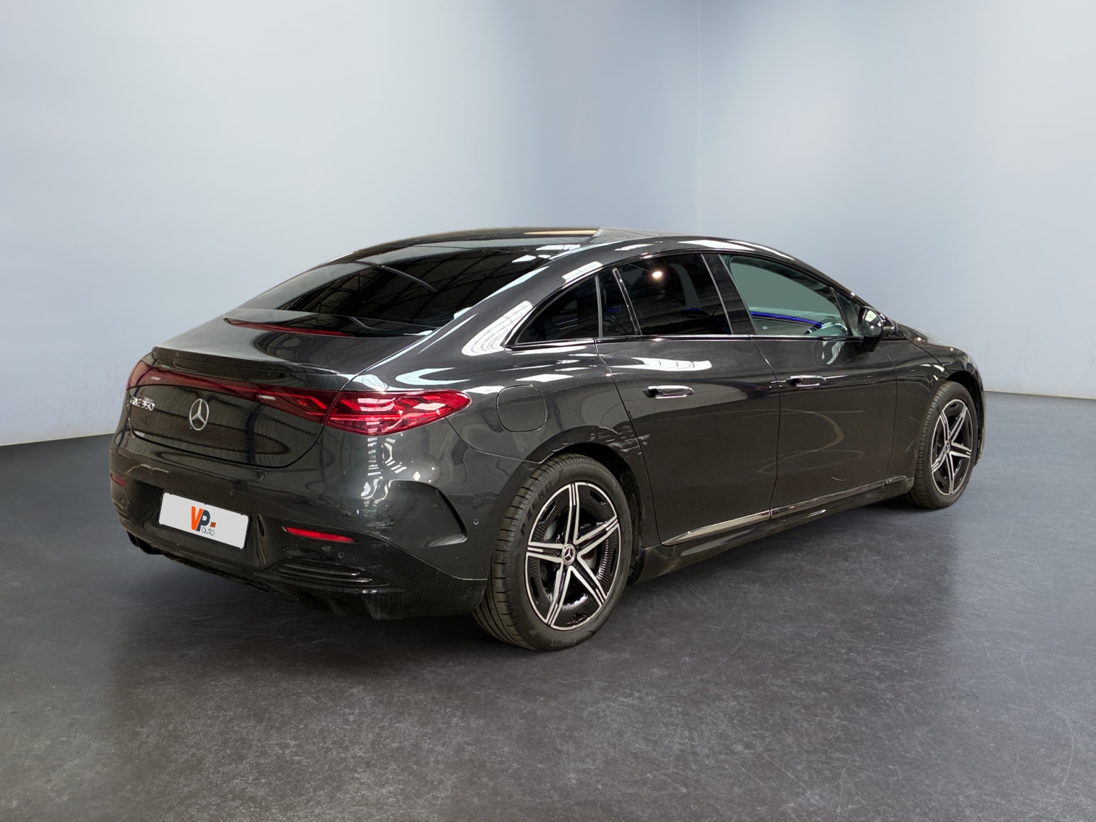 MERCEDES EQE 350 AMG Line 2023
