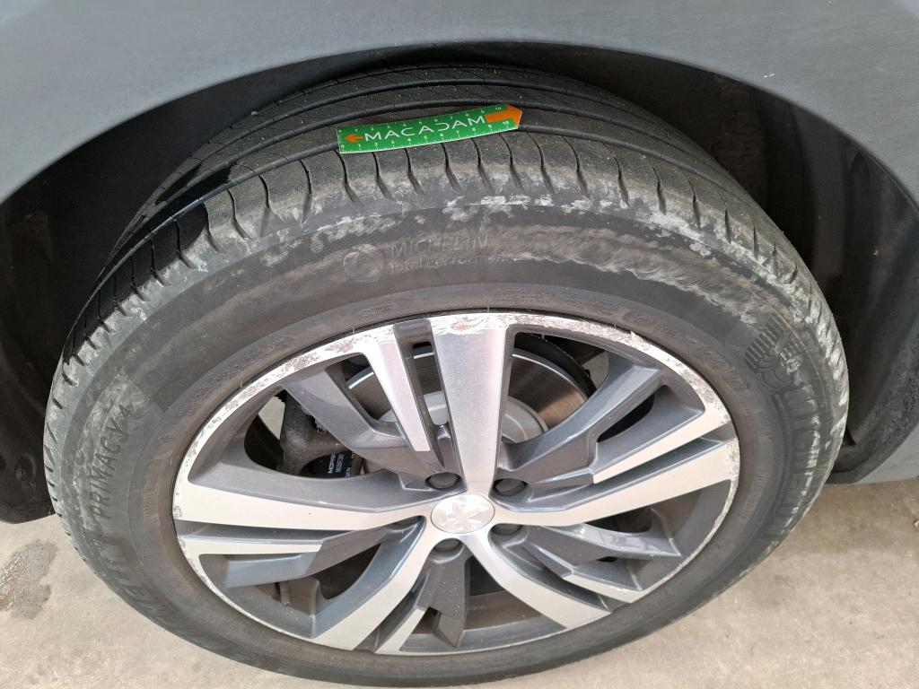 PEUGEOT 3008 Hybrid 225 e-EAT8 Allure Pack 2023