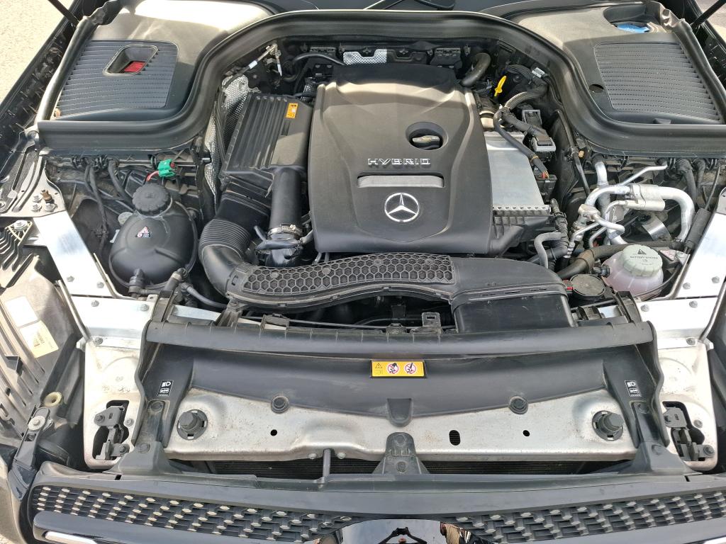 MERCEDES-BENZ MERCEDES CLASSE GLC COUPE Coupé 300 e 9G-Tronic 4Matic AMG Line 2021