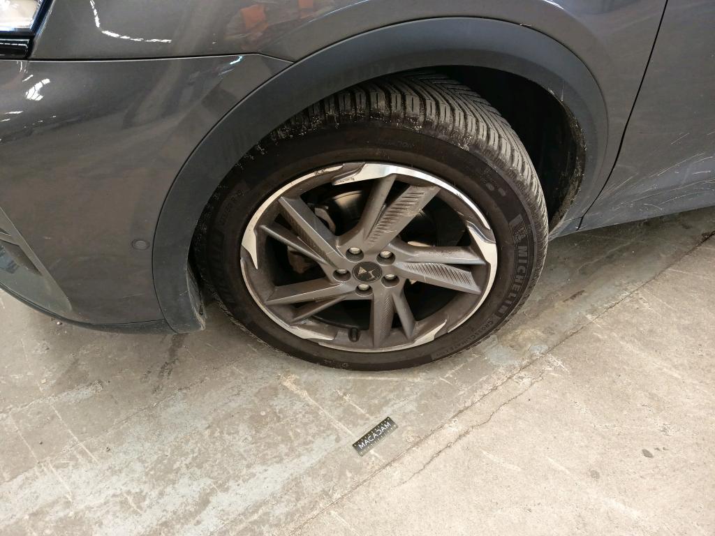 DS 7 DS7 CROSSBACK PureTech 180 EAT8 Ligne Noire 2022