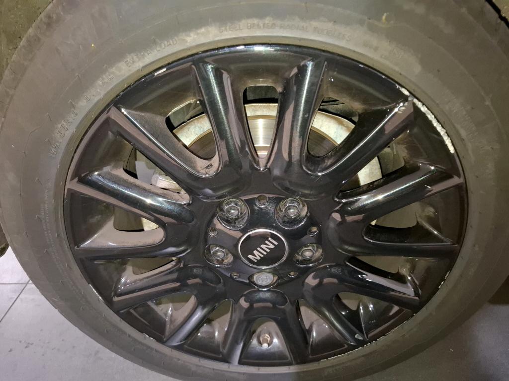 MINI HATCH 3 Portes Cooper 136 ch BVA7 Edition Camden 2023