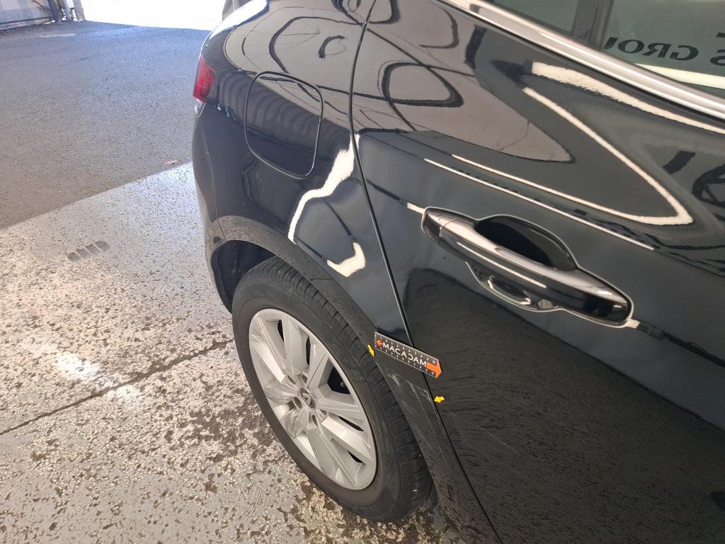 RENAULT MÉGANE MEGANE IV BERLINE TCe 140 EDC FAP Business 2021