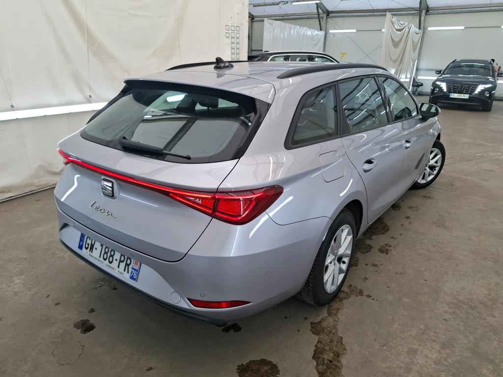 SEAT LEON SPORTSTOURER 1.0 eTSI 110 DSG7 Business 2024