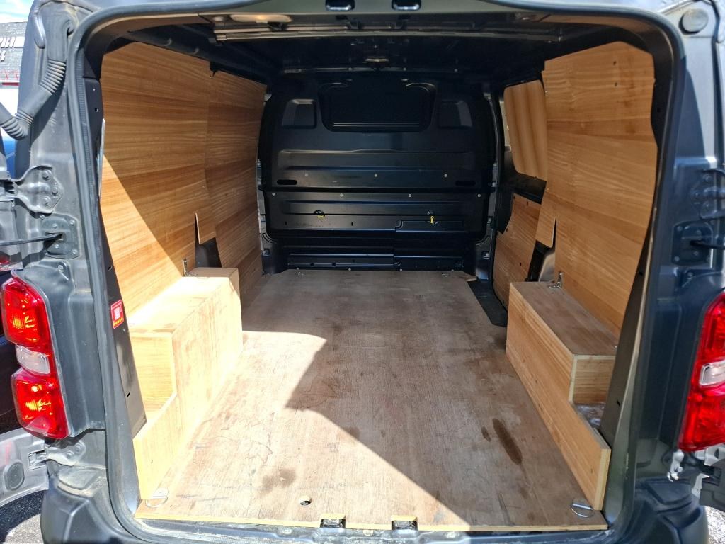 PEUGEOT EXPERT FGN TOLE M BLUEHDI 145 S&S EAT8 2023