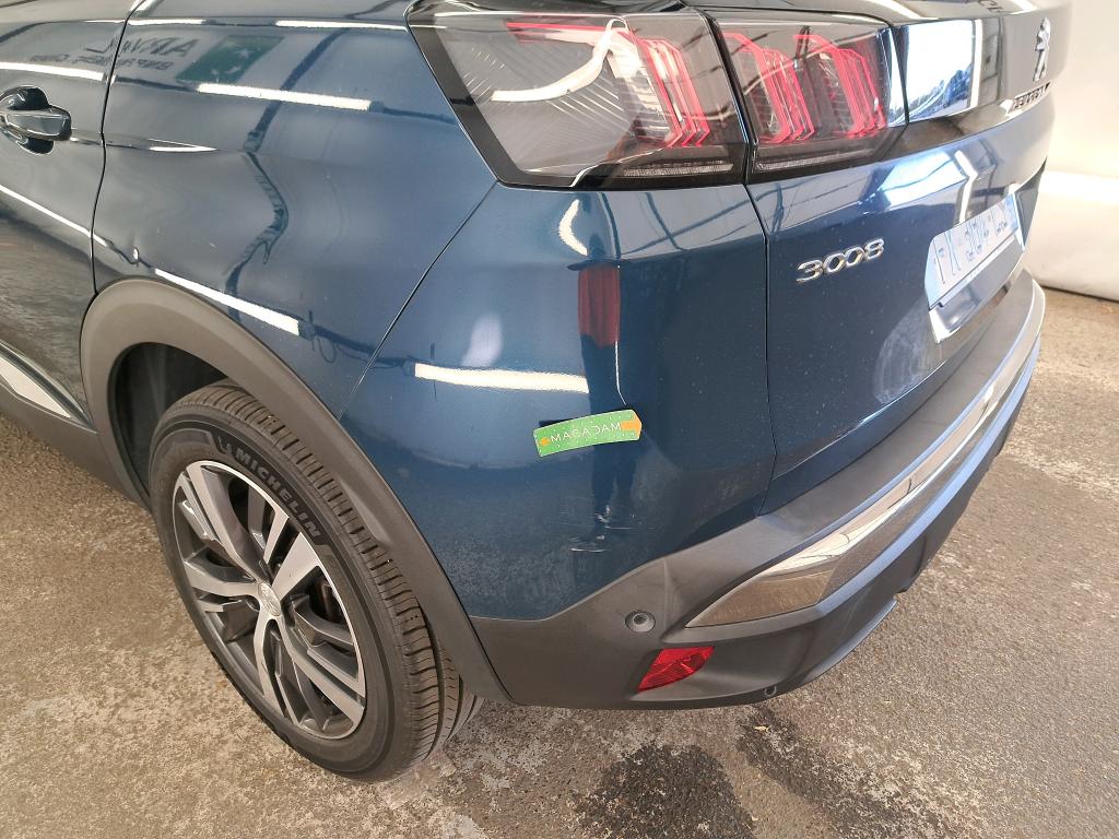 PEUGEOT 3008 BlueHDi 130ch S&S EAT8 Allure 2021