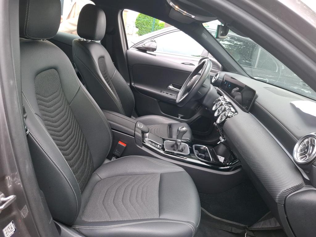 MERCEDES-BENZ MERCEDES CLASSE A 180 d BM6 Style Line 2021