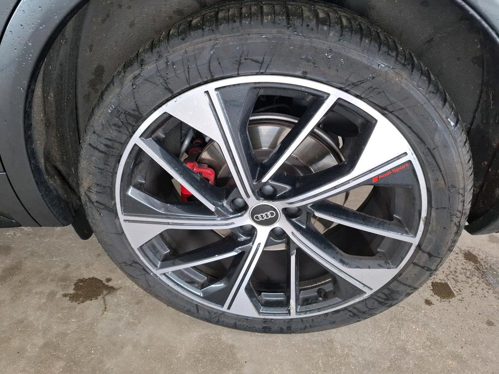 AUDI Q5 SPORTBACK 55 TFSIe 367 S tronic 7 Quattro line 2022